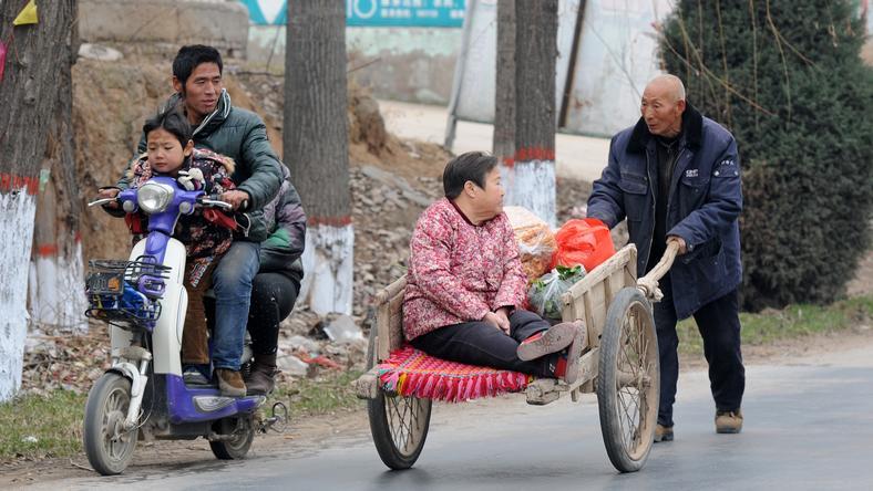 父与子的对话:儿童如何理解经济?